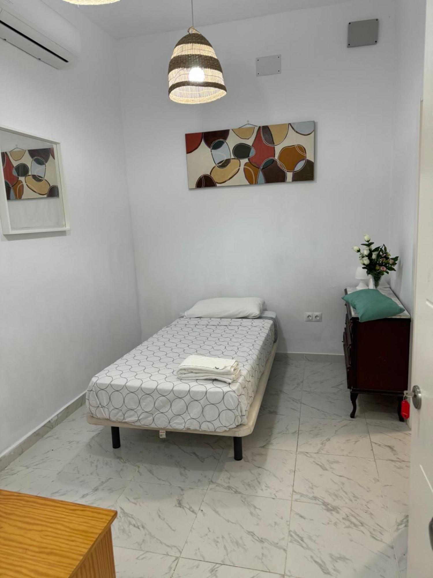 Genius Apartments Alicante Luaran gambar